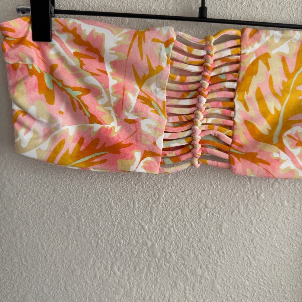 STONE FOX SWIM Inez Bikini Top in Hot Tropix - Picture 3 of 7